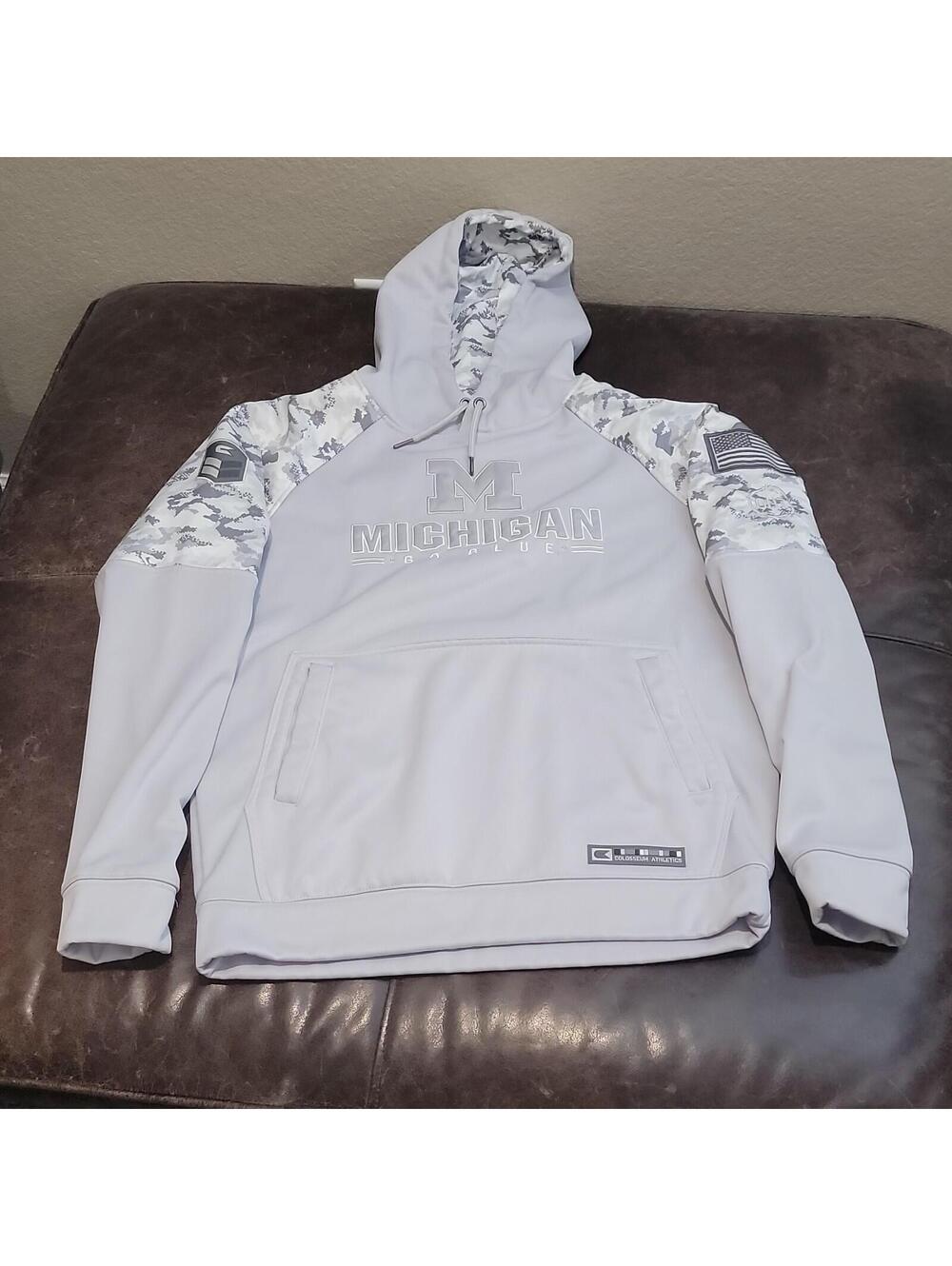 Colosseum Michigan Wolverines Gray White Camo Military Sleeve Hoodie Men's M 189